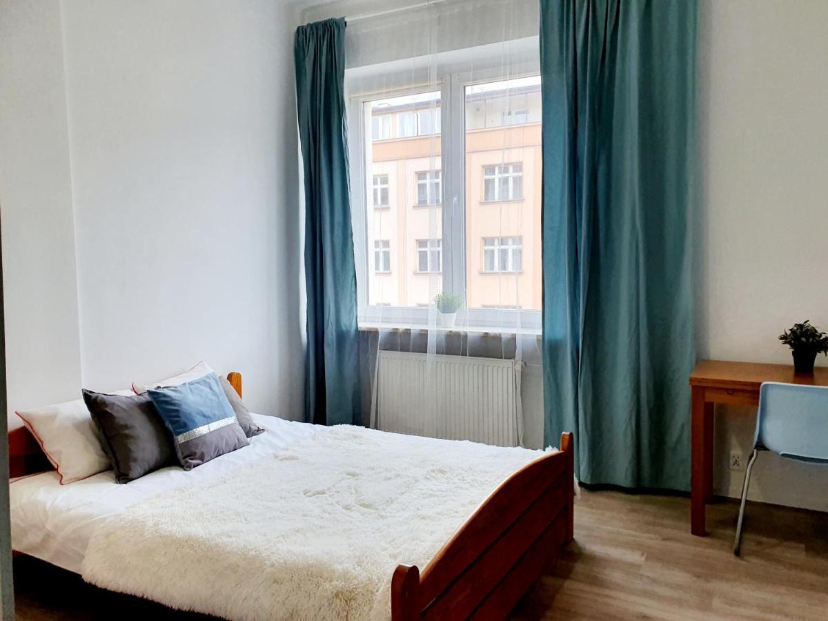 Pokoje Na Swietojanskiej Gdynia Esterno foto